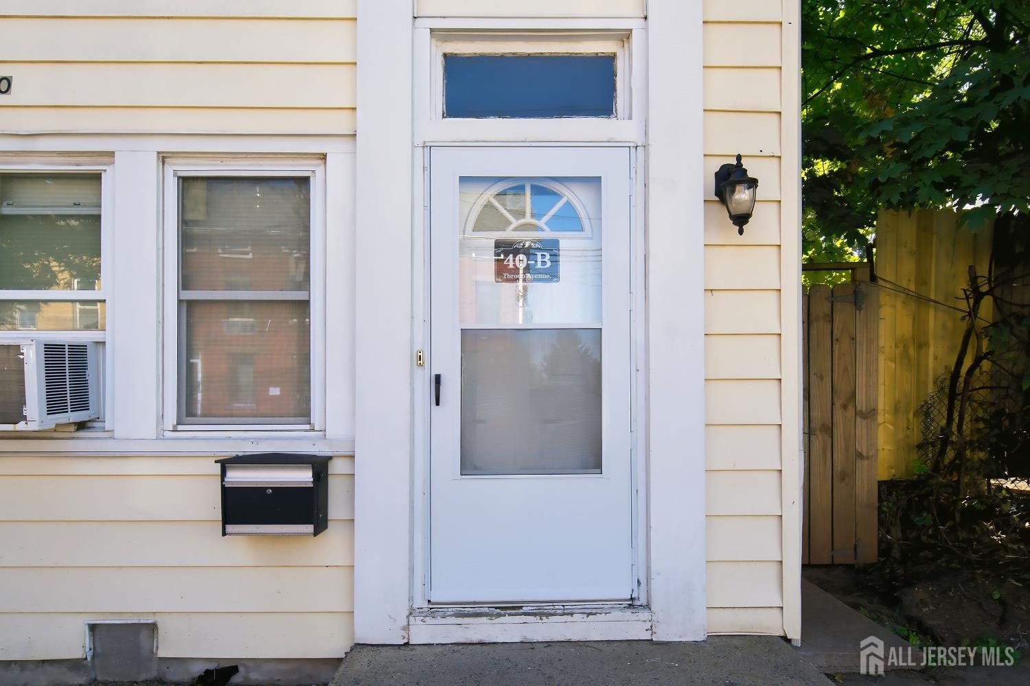 40 Throop Avenue