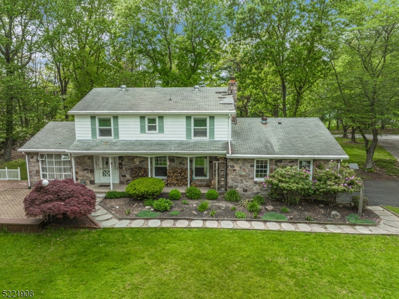 407 Pine Stone Drive