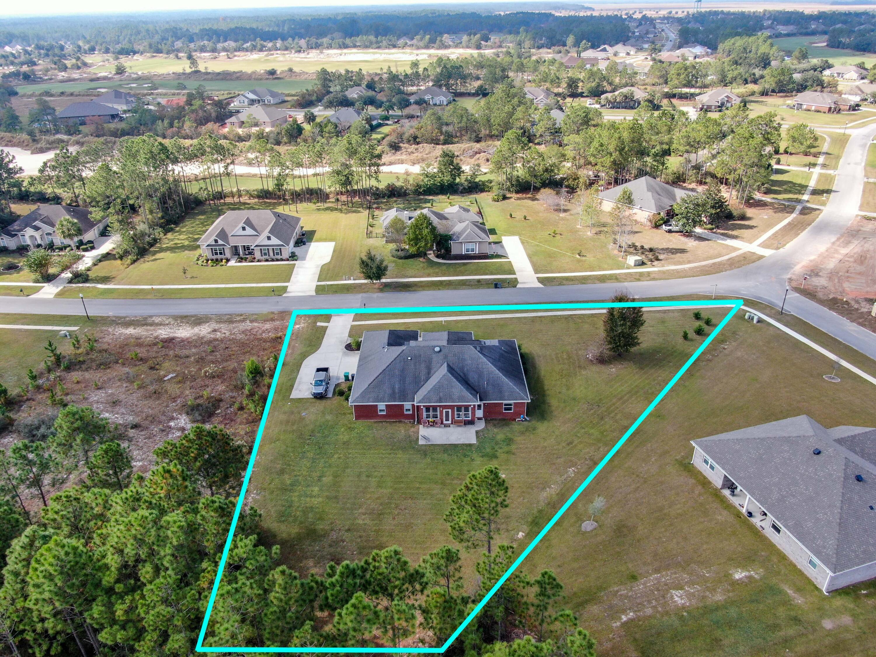492 E Club House Drive