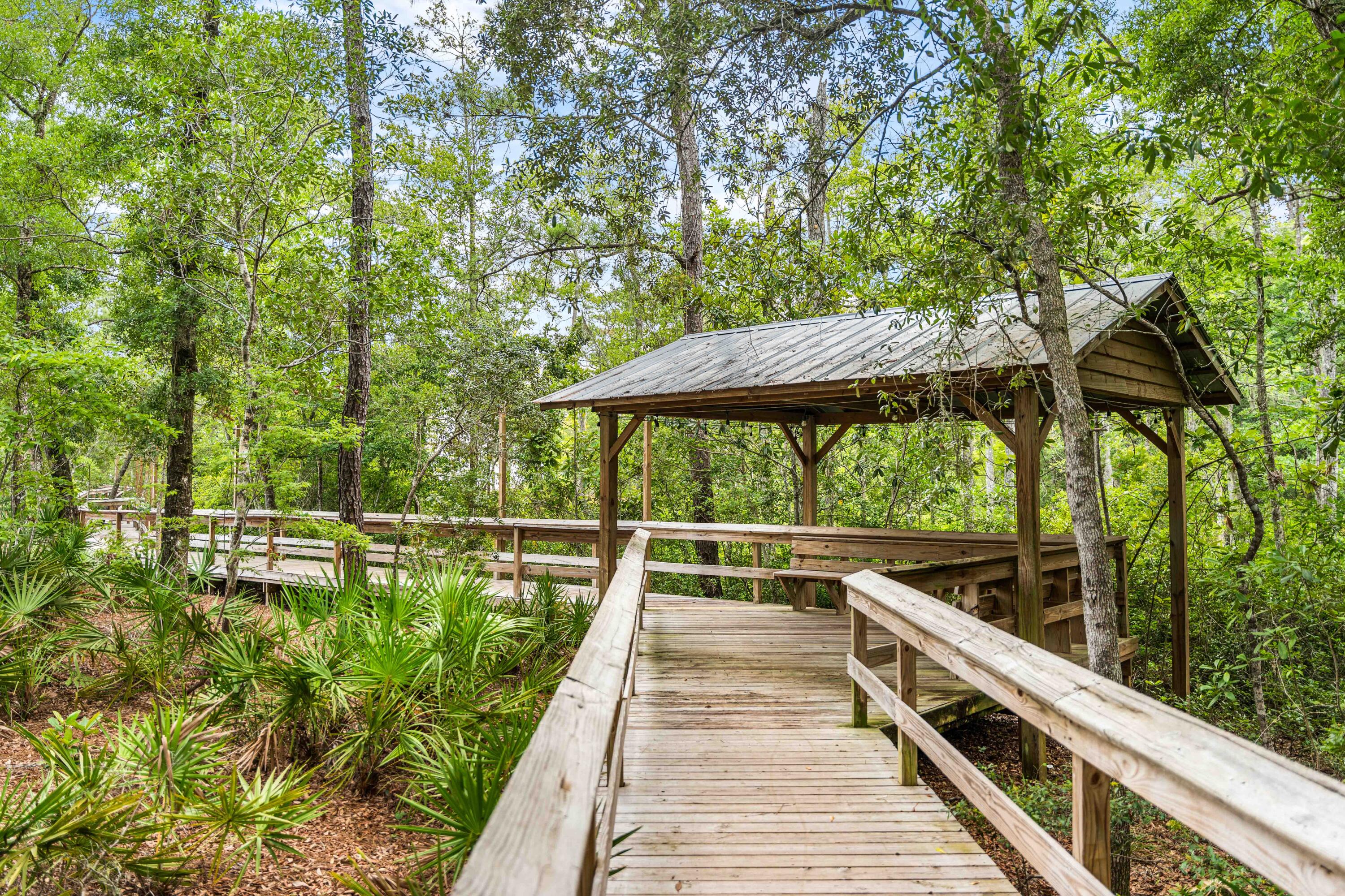 112 E CAPTAIN FRITZ WAY