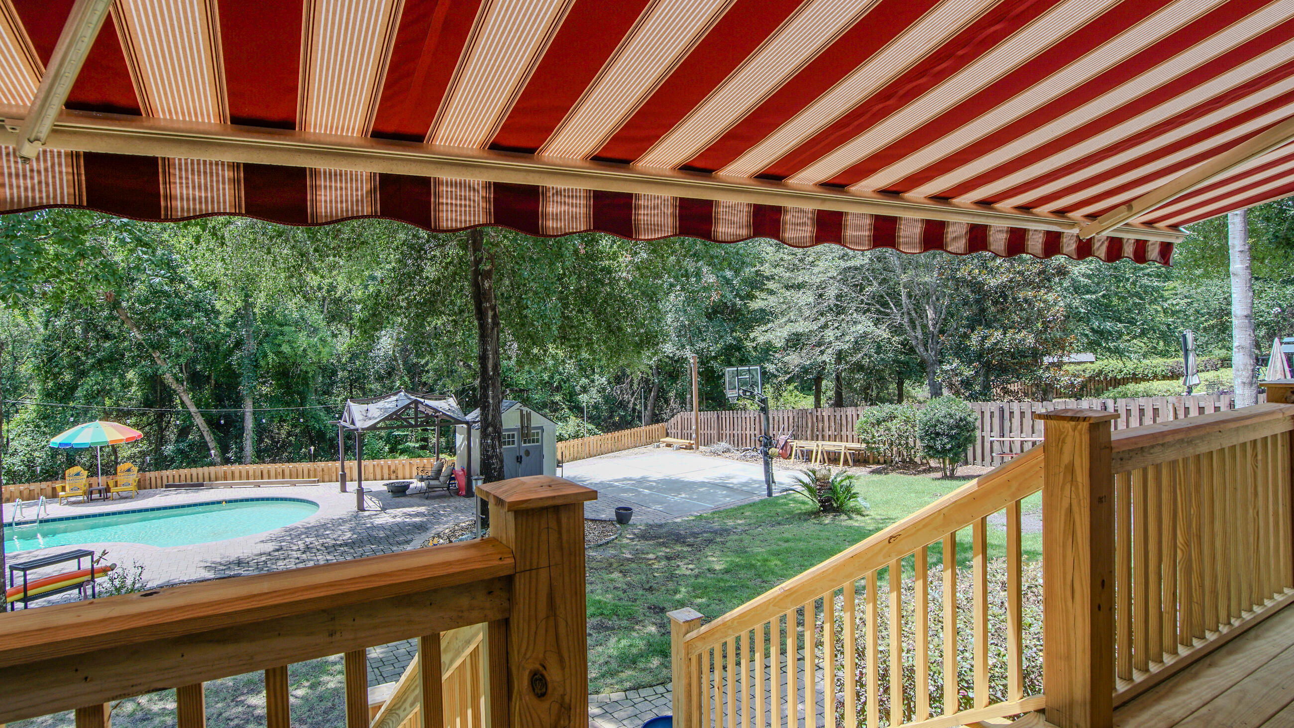158 Whispering Way