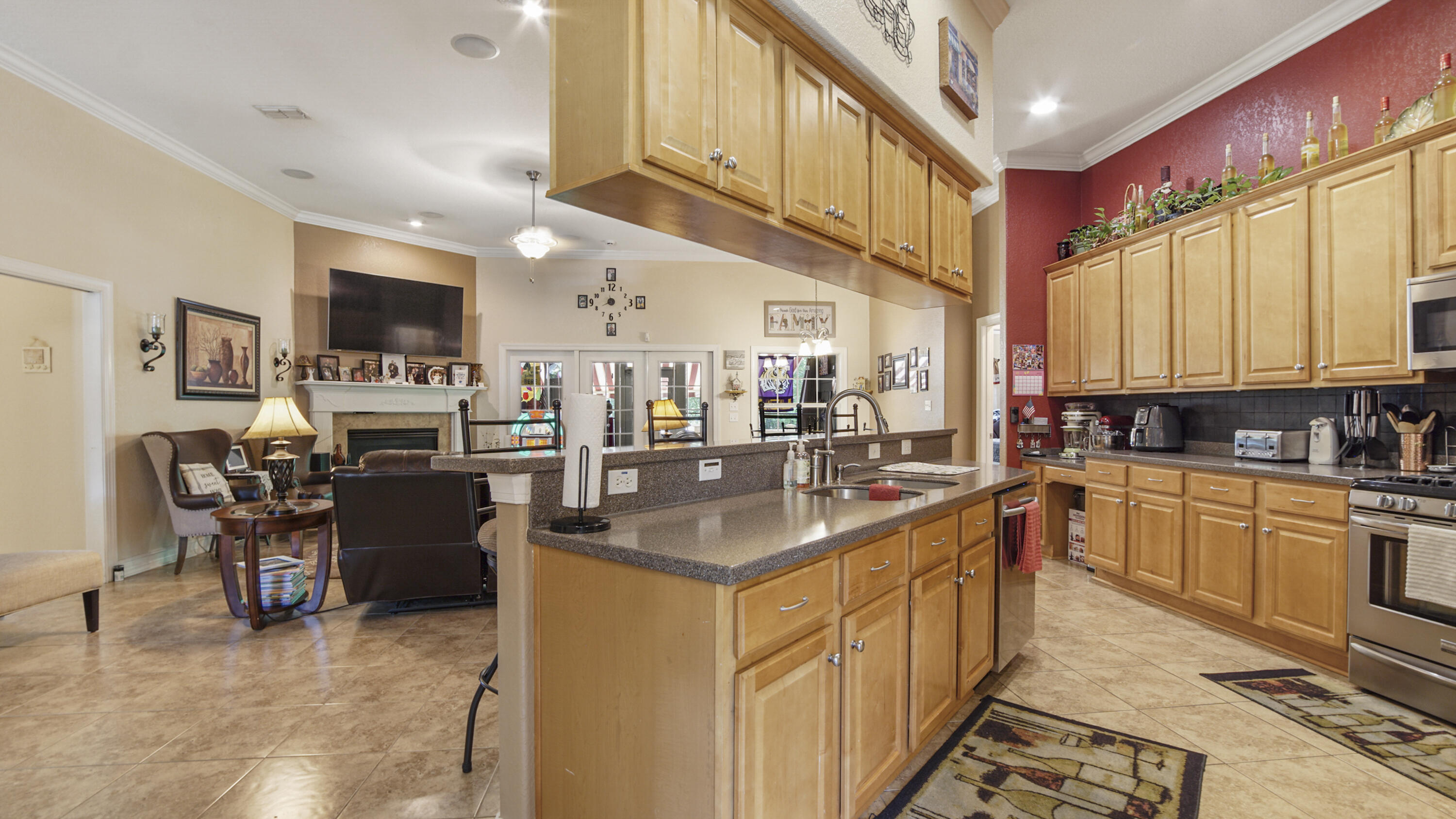 158 Whispering Way