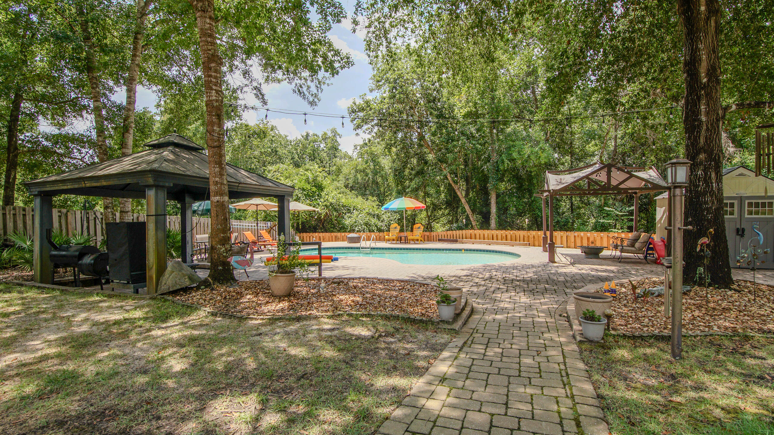 158 Whispering Way