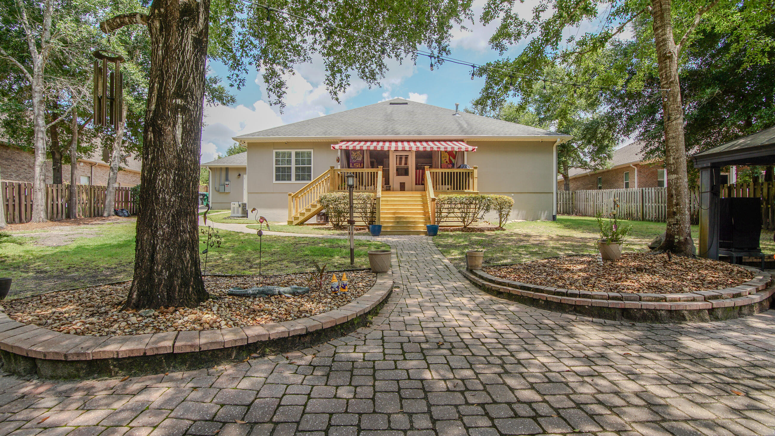 158 Whispering Way