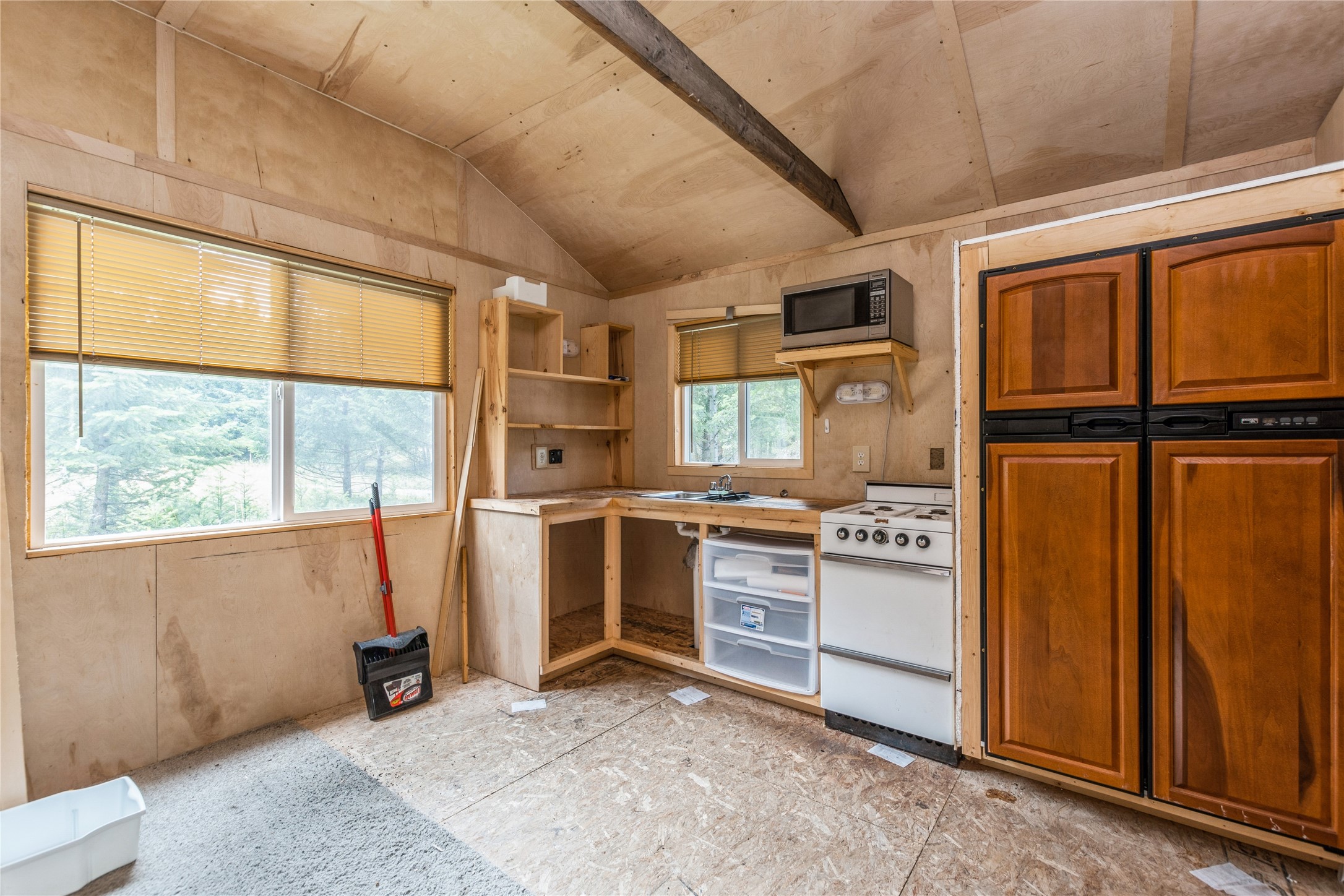 522 Moonshine Mountain Trail