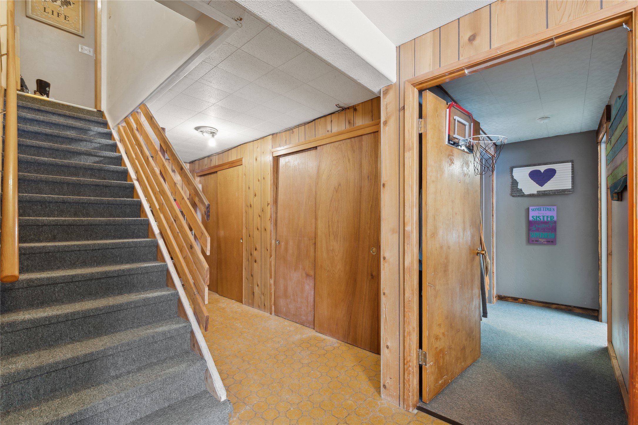 4964 Us Highway 93 S