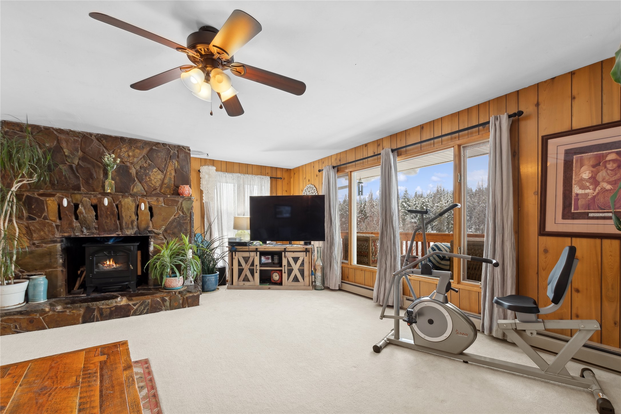 4964 Us Highway 93 S