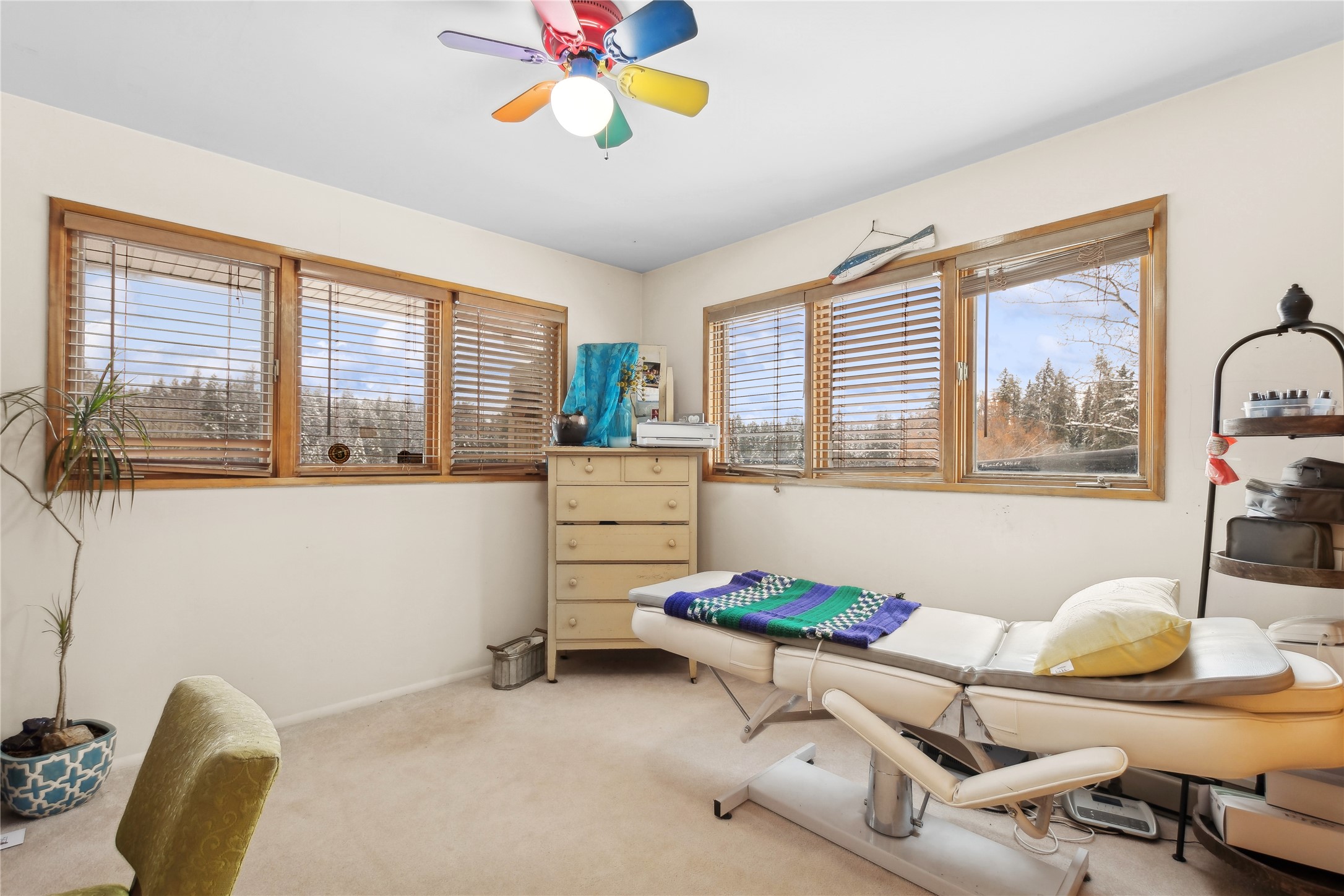 4964 Us Highway 93 S