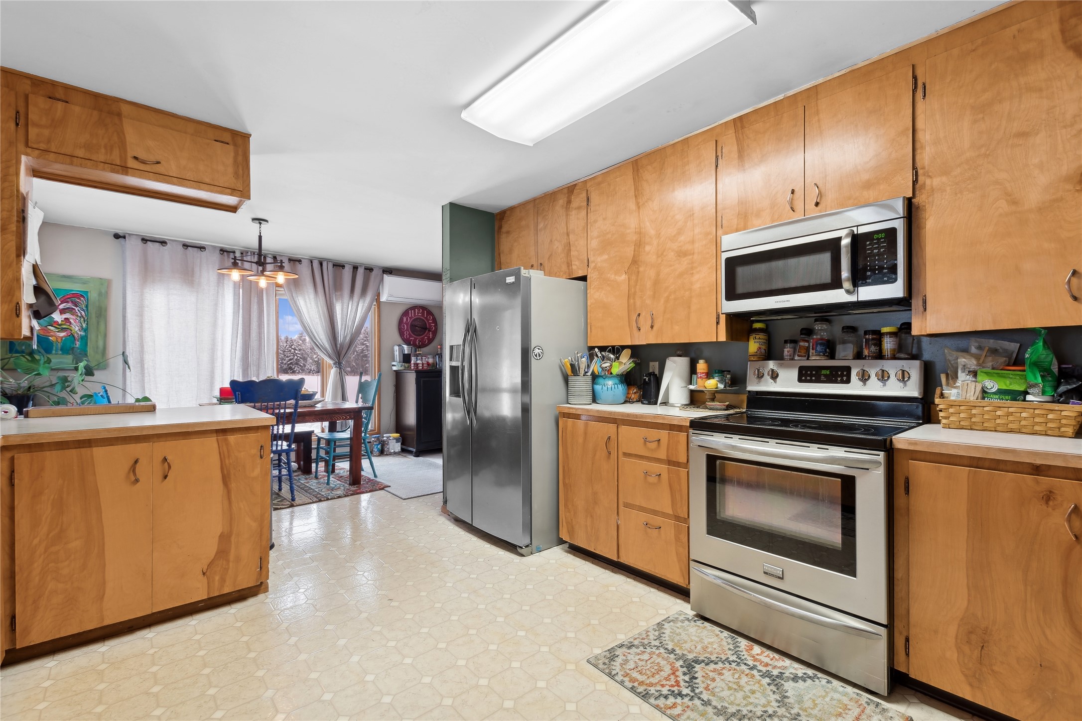 4964 Us Highway 93 S