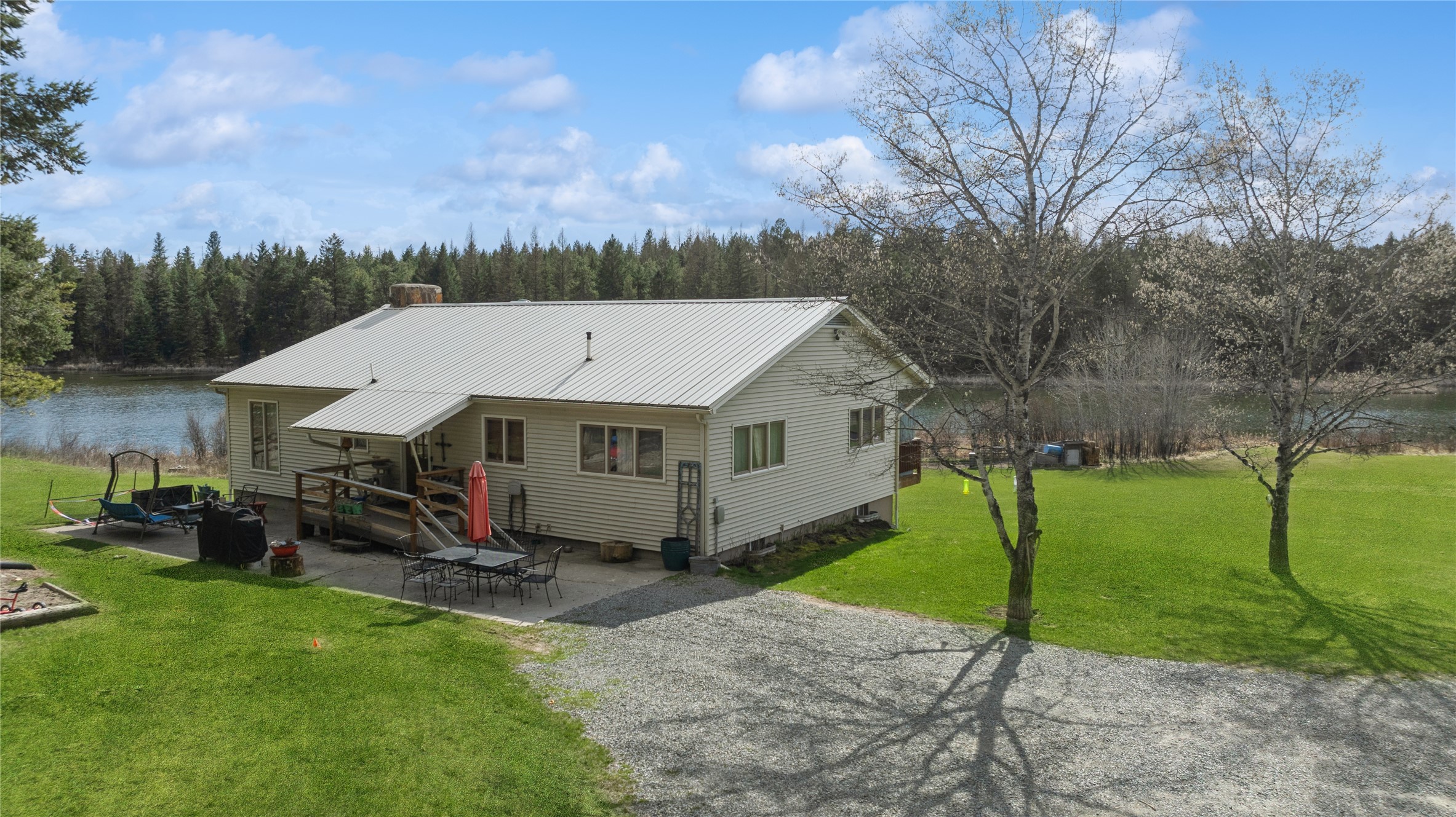 4964 Us Highway 93 S