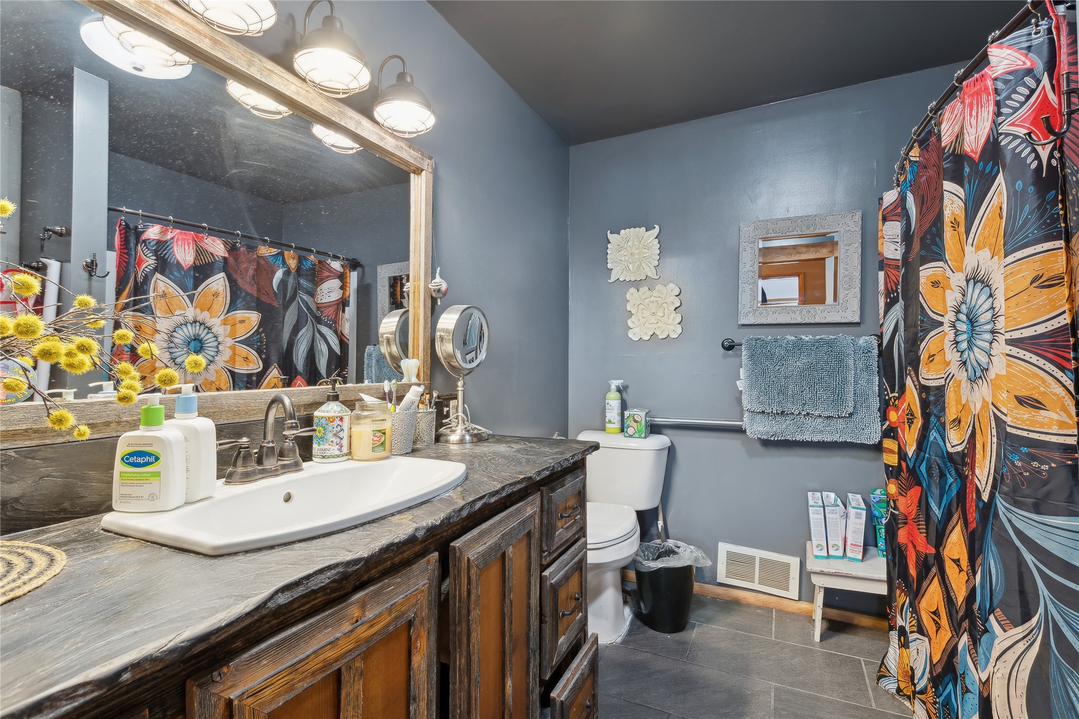 4964 Us Highway 93 S