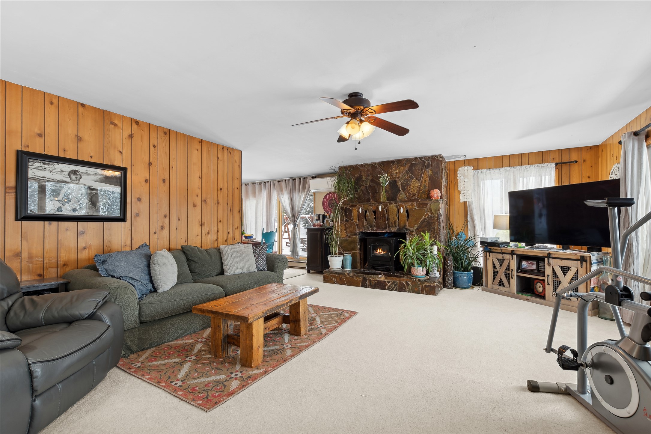 4964 Us Highway 93 S