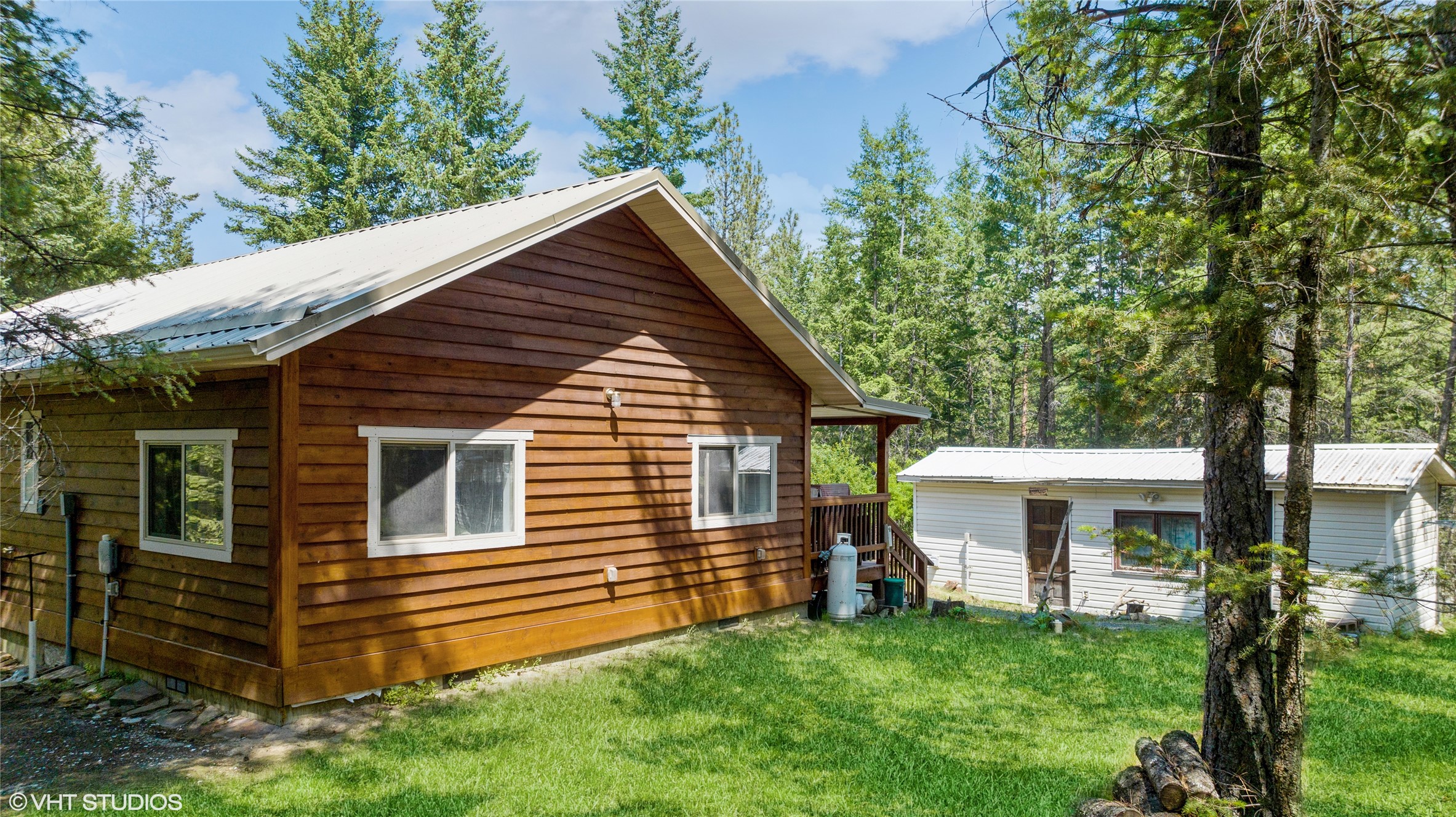 100 Larch Lane