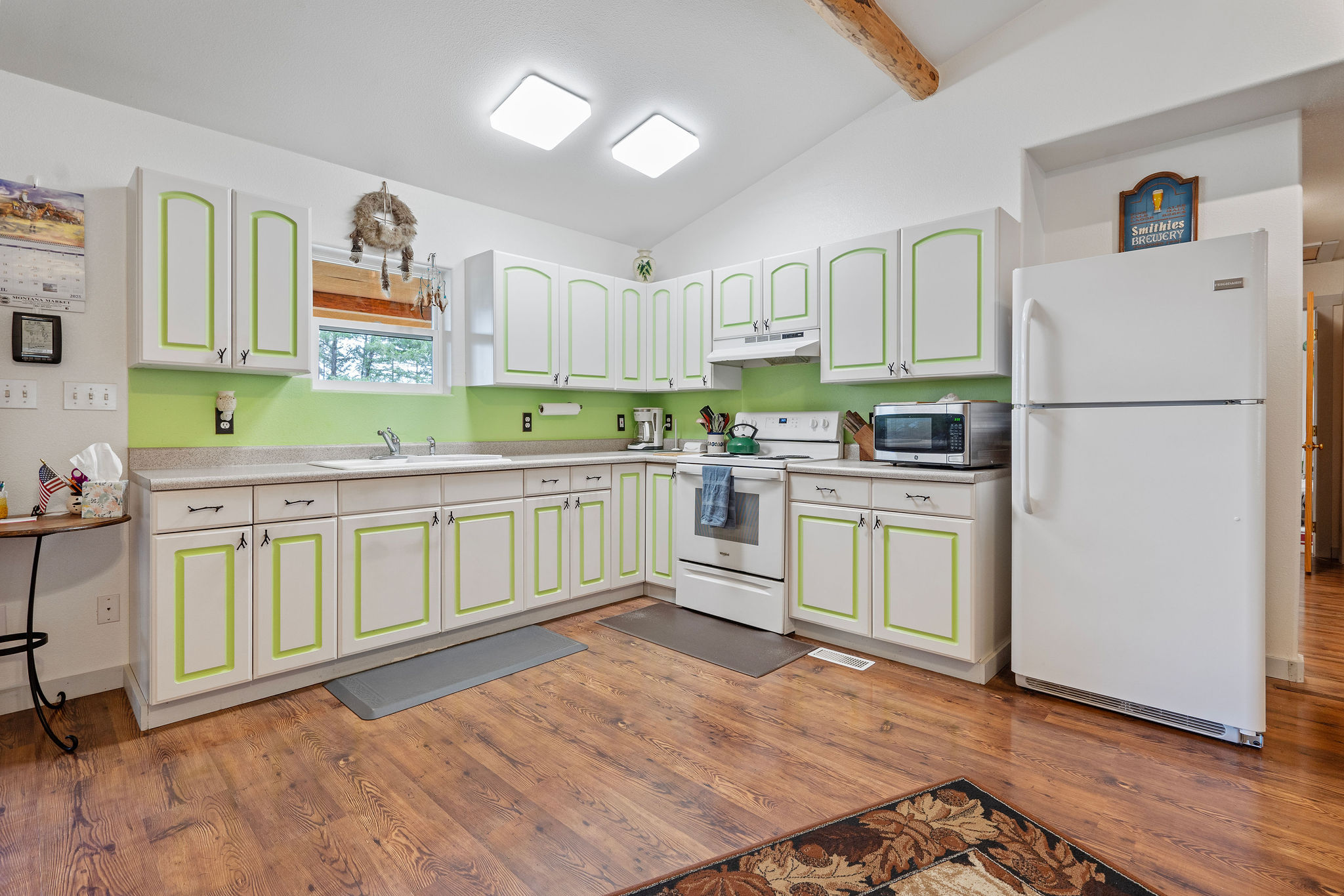 444 Crosscut Road
