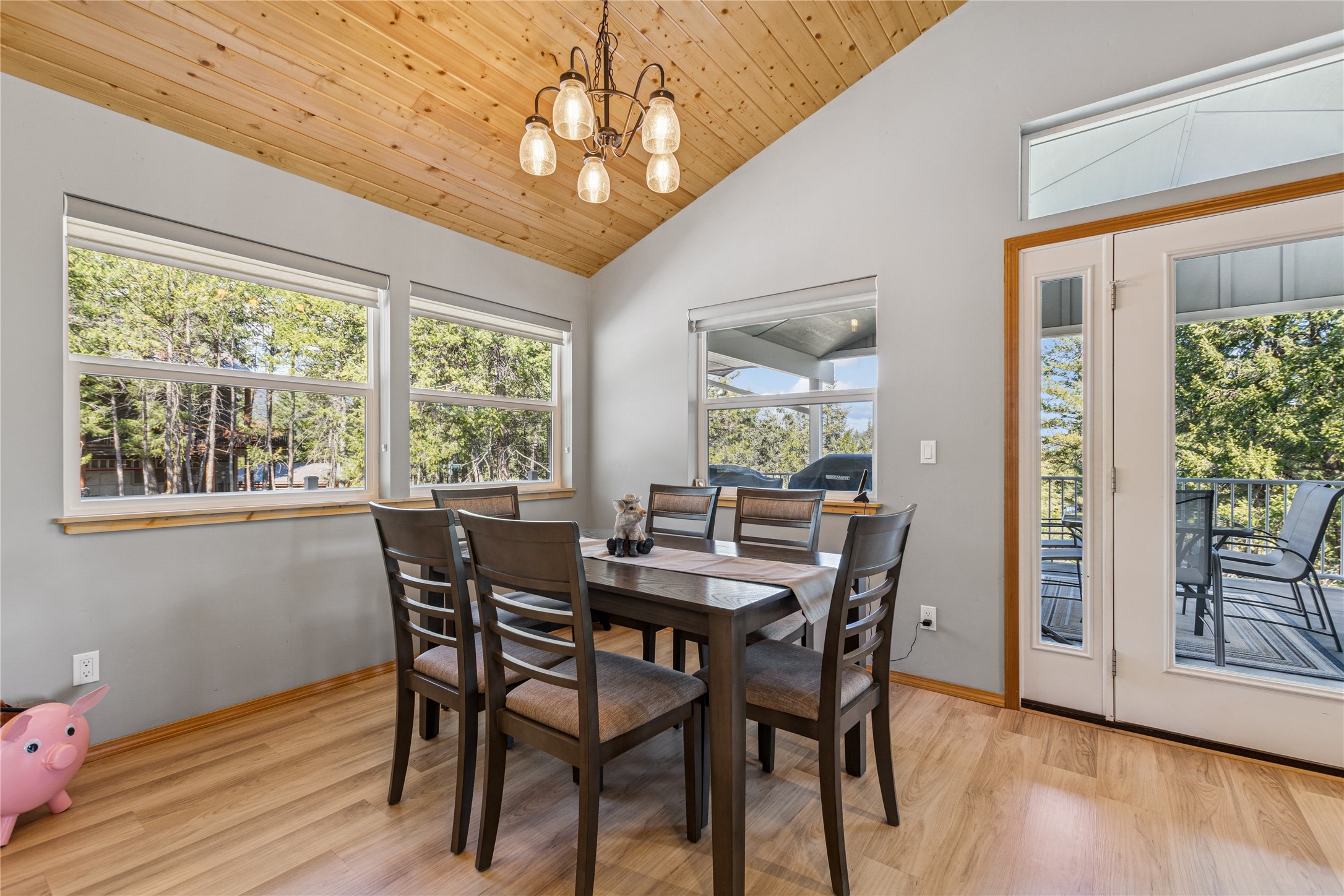 161 Ridge Loop Road