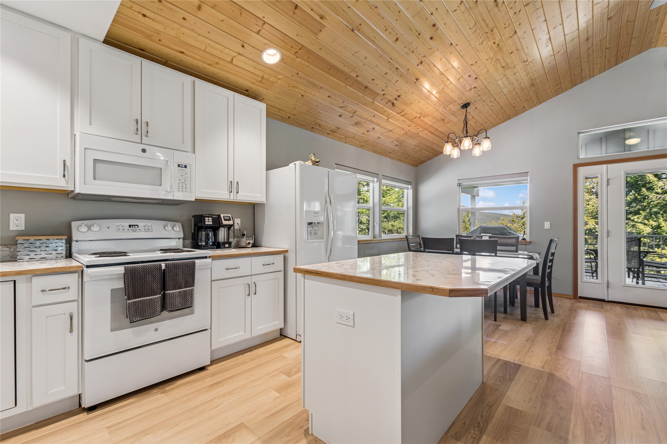 161 Ridge Loop Road