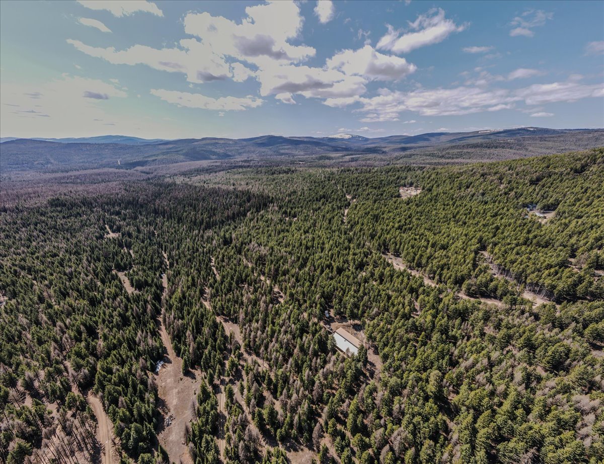 308 E Edna Mountain Road