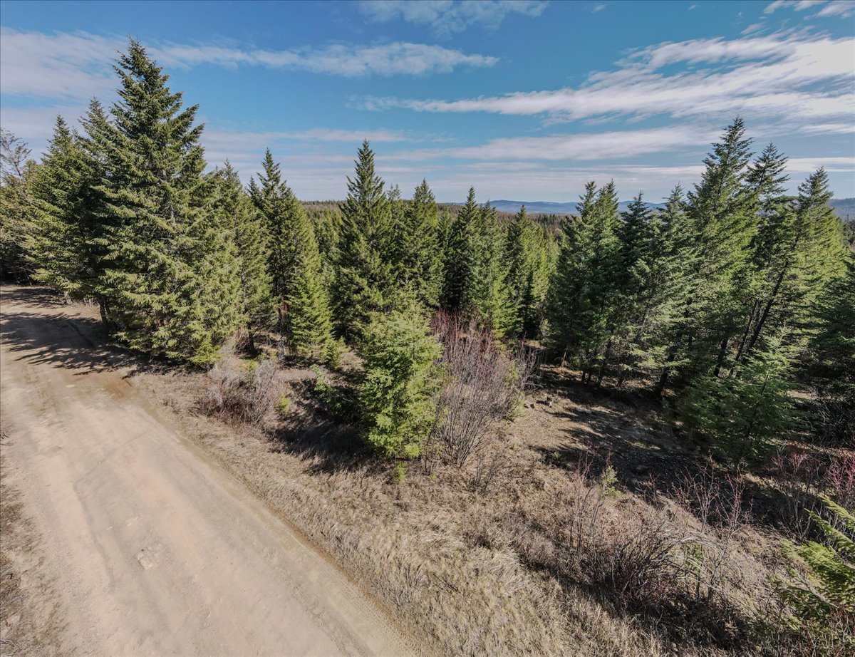 308 E Edna Mountain Road