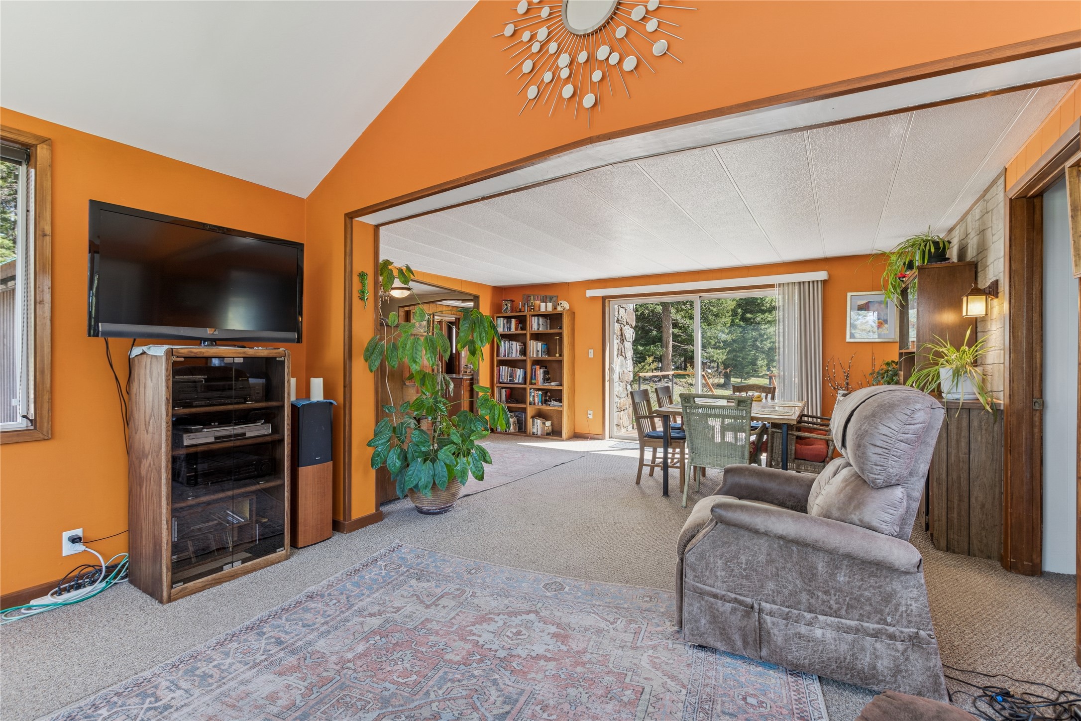 381 Marion Way