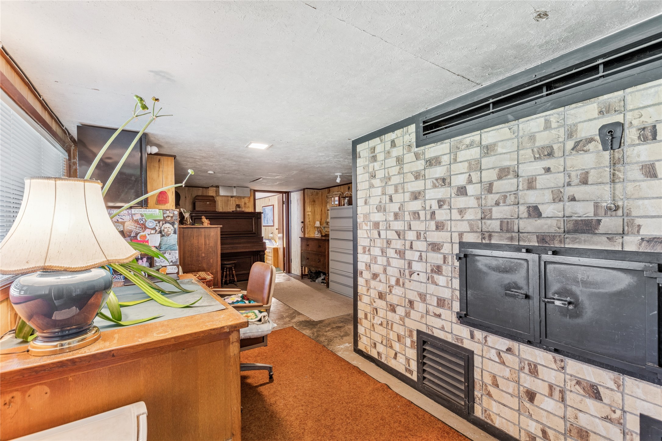 381 Marion Way