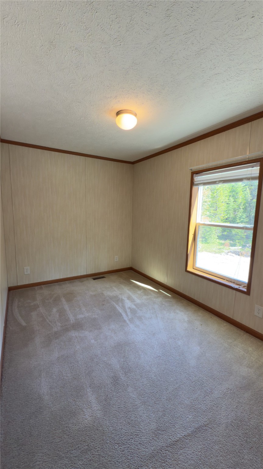 620 Sinclair Lane