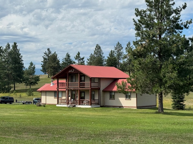 1479 Sophie Lake Road