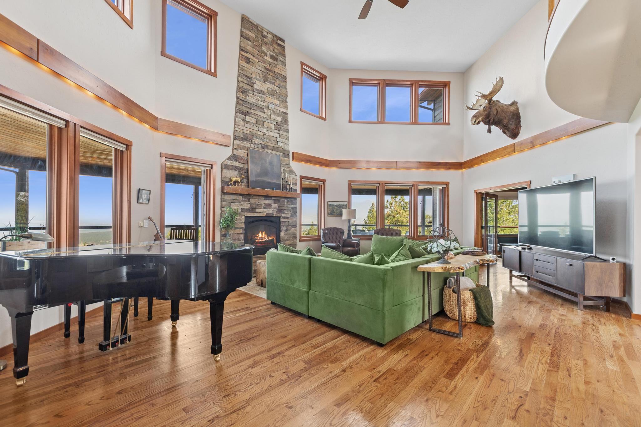 1284 Paradise Ridge Road