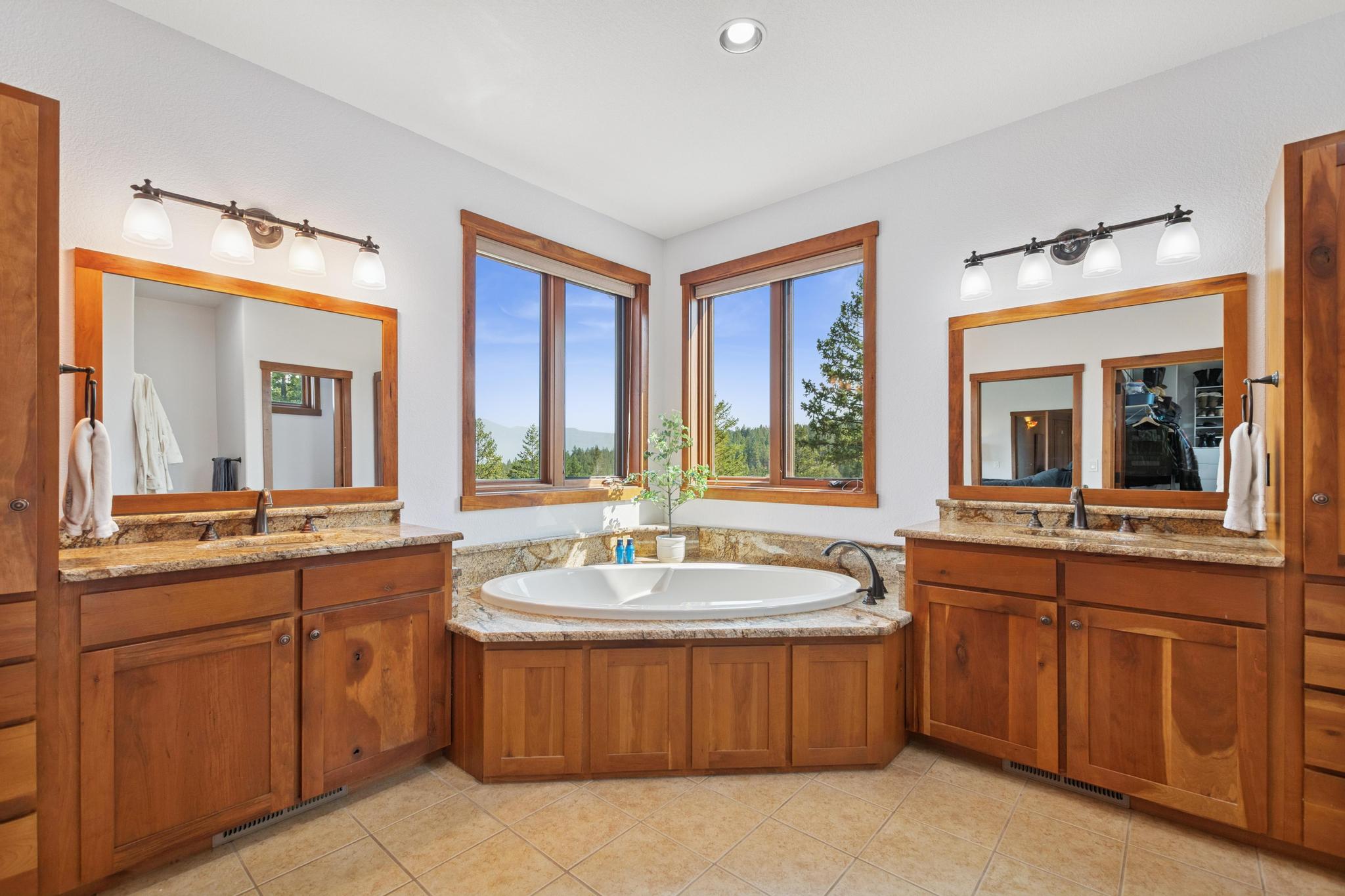 1284 Paradise Ridge Road