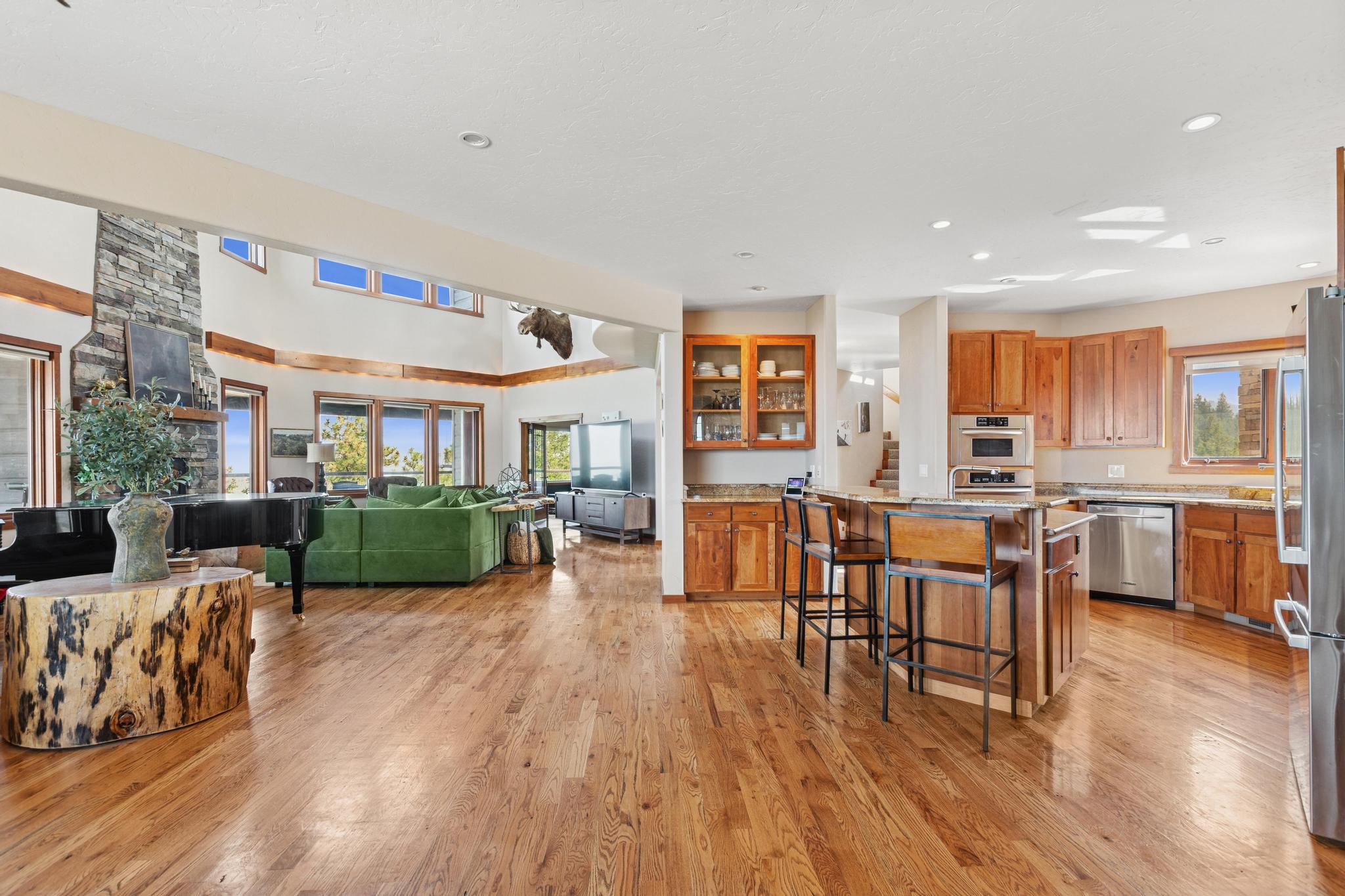 1284 Paradise Ridge Road