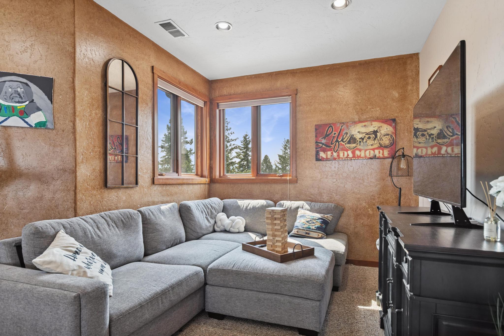 1284 Paradise Ridge Road