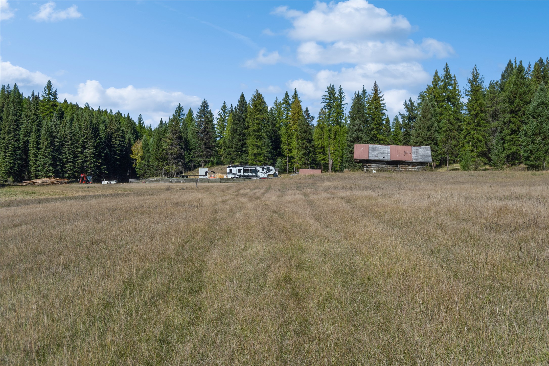 3217 Loon Lake Road