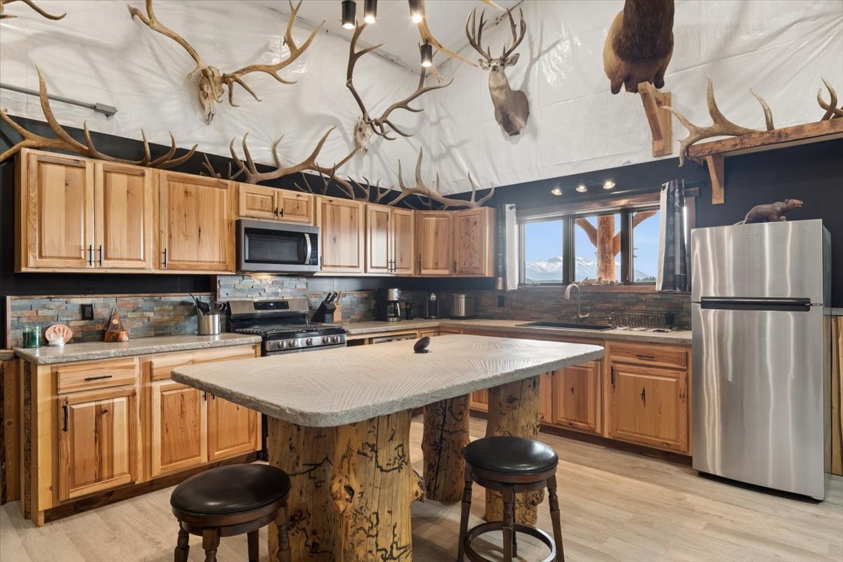 232 Via Cielo Lindo Road