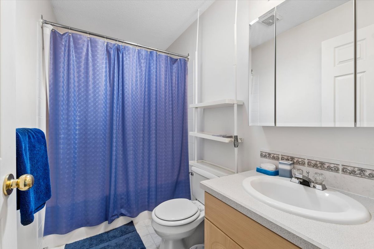 112 6th Avenue E
