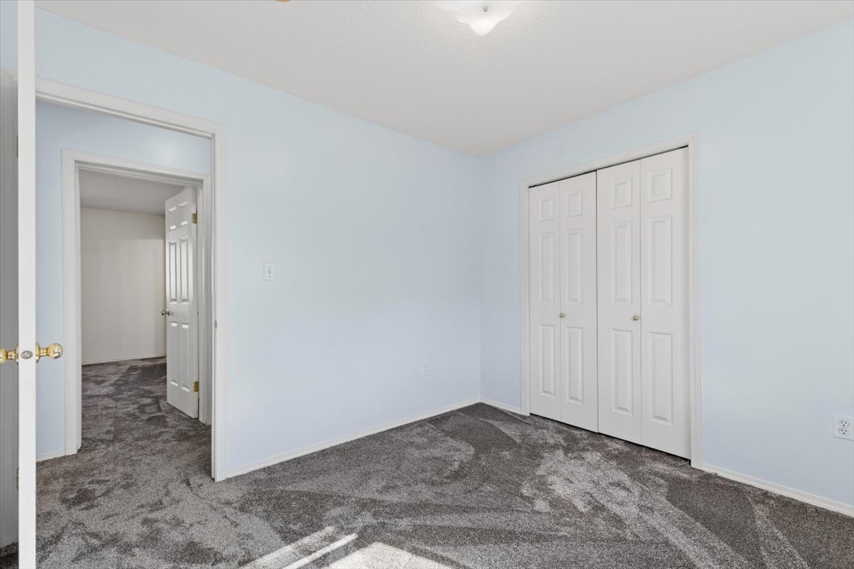 112 6th Avenue E