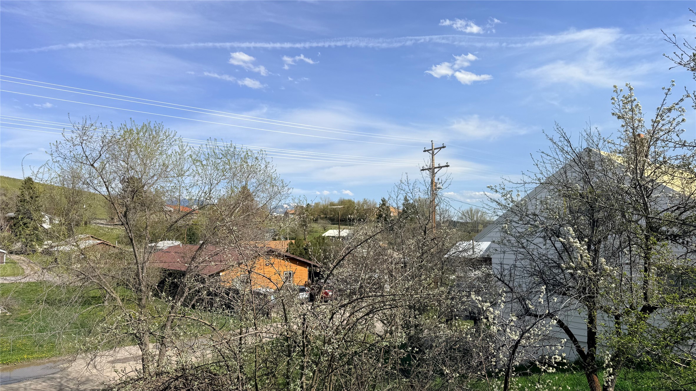 112 6th Avenue E