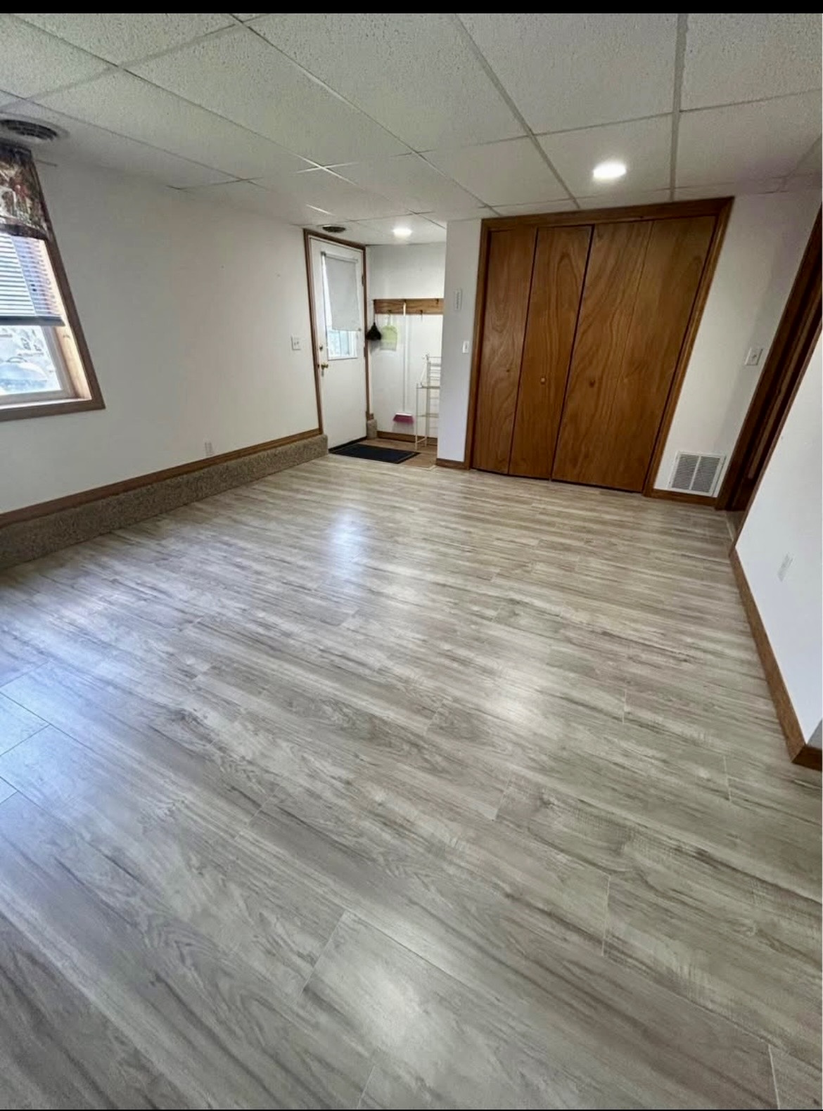 112 6th Avenue E