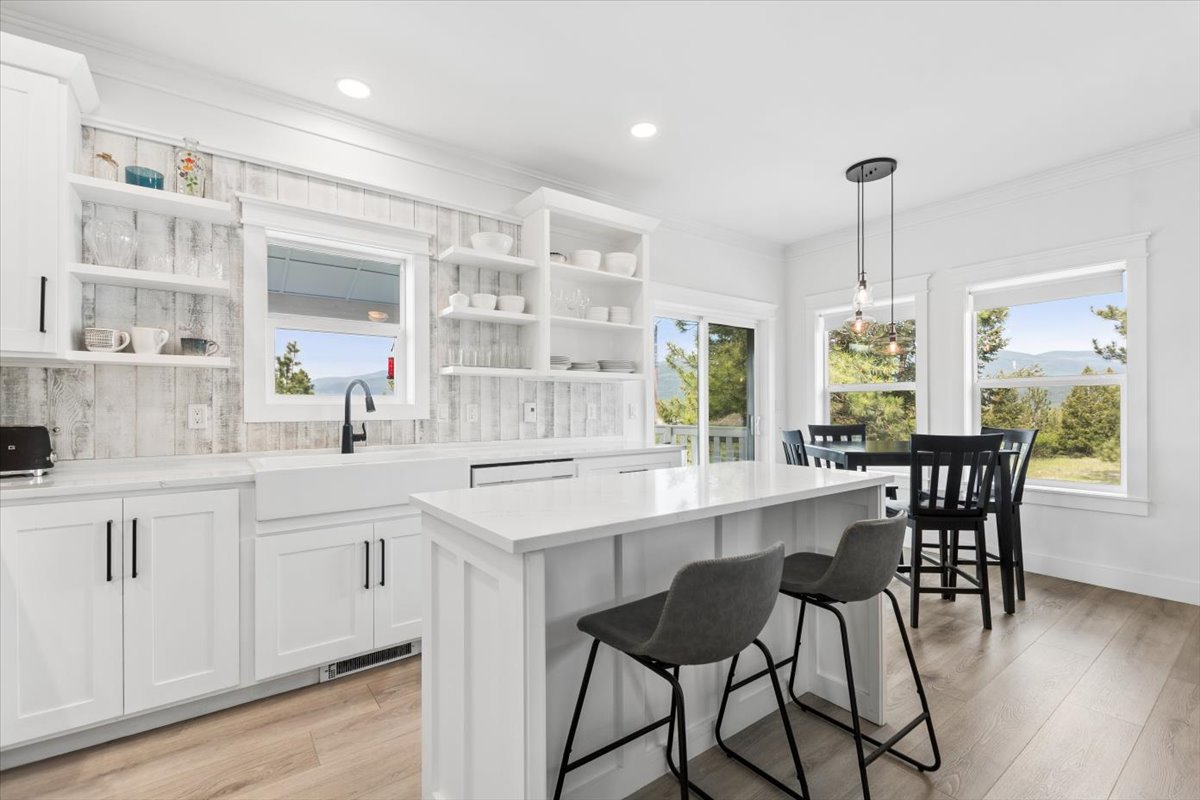 270 Eagles Nest Drive
