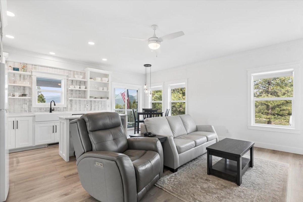 270 Eagles Nest Drive