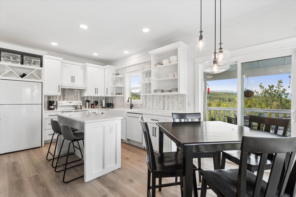 270 Eagles Nest Drive