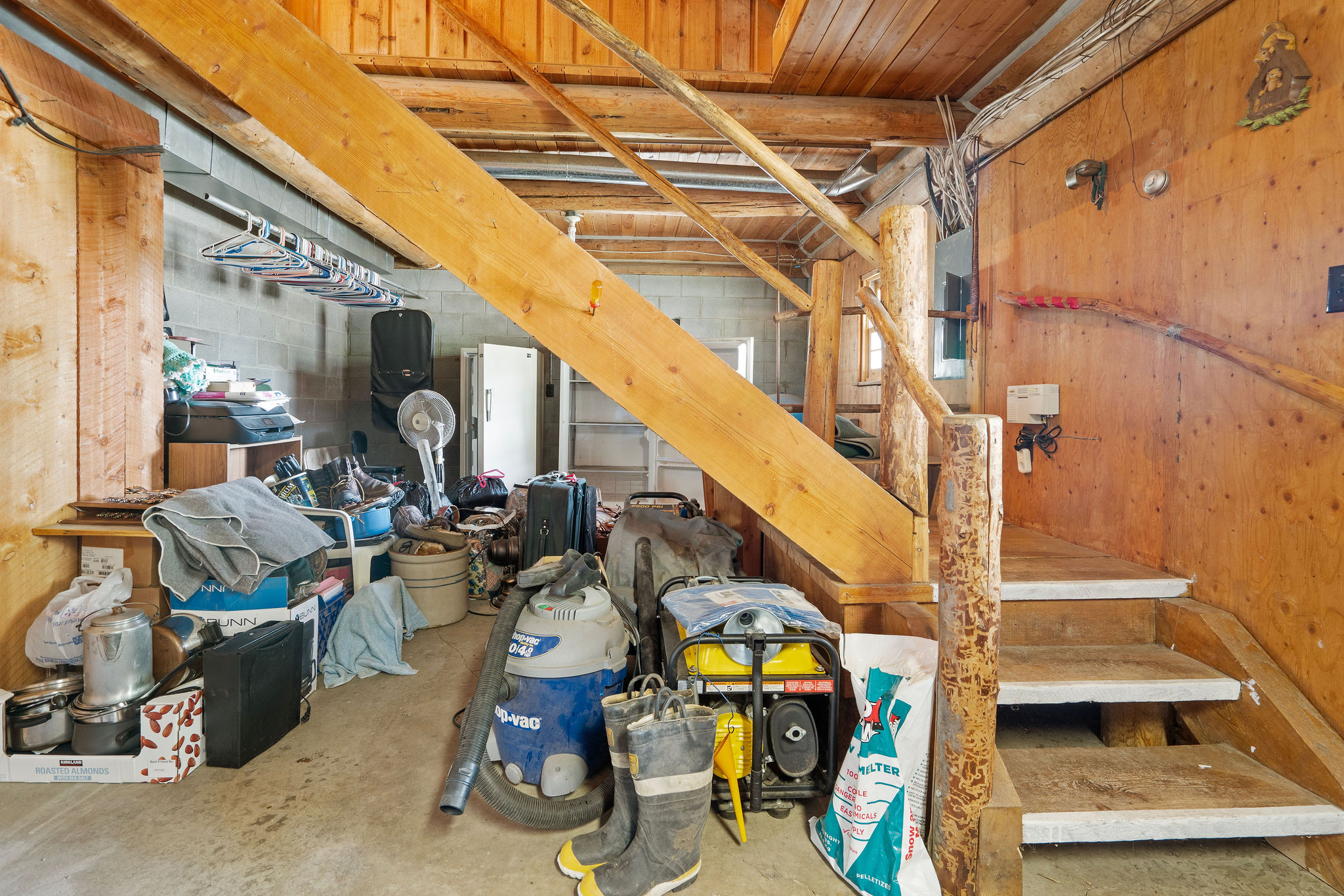390 Crosscut Road