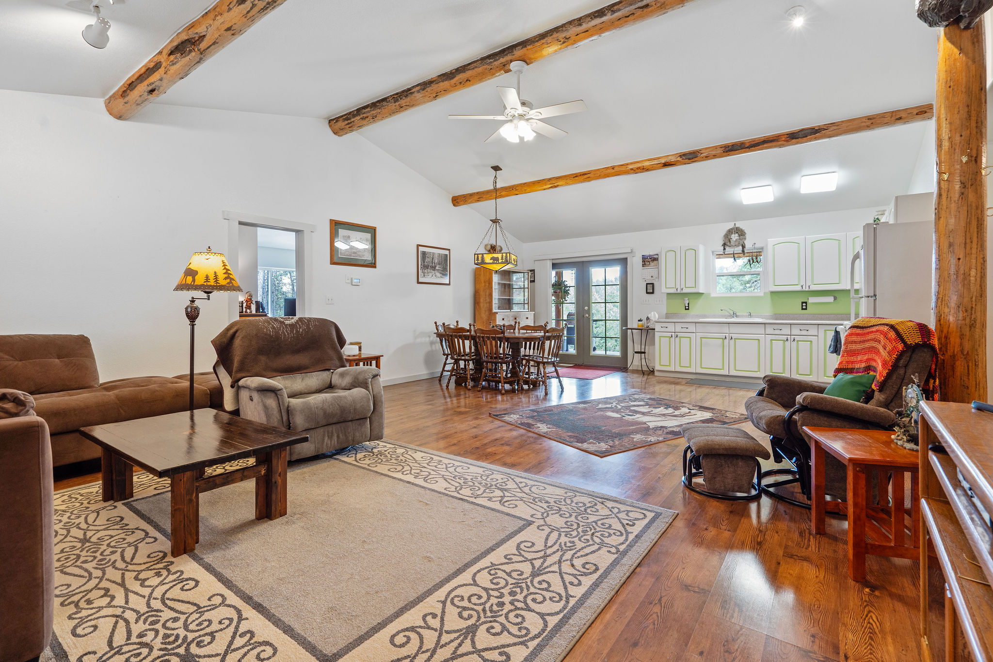 390 Crosscut Road