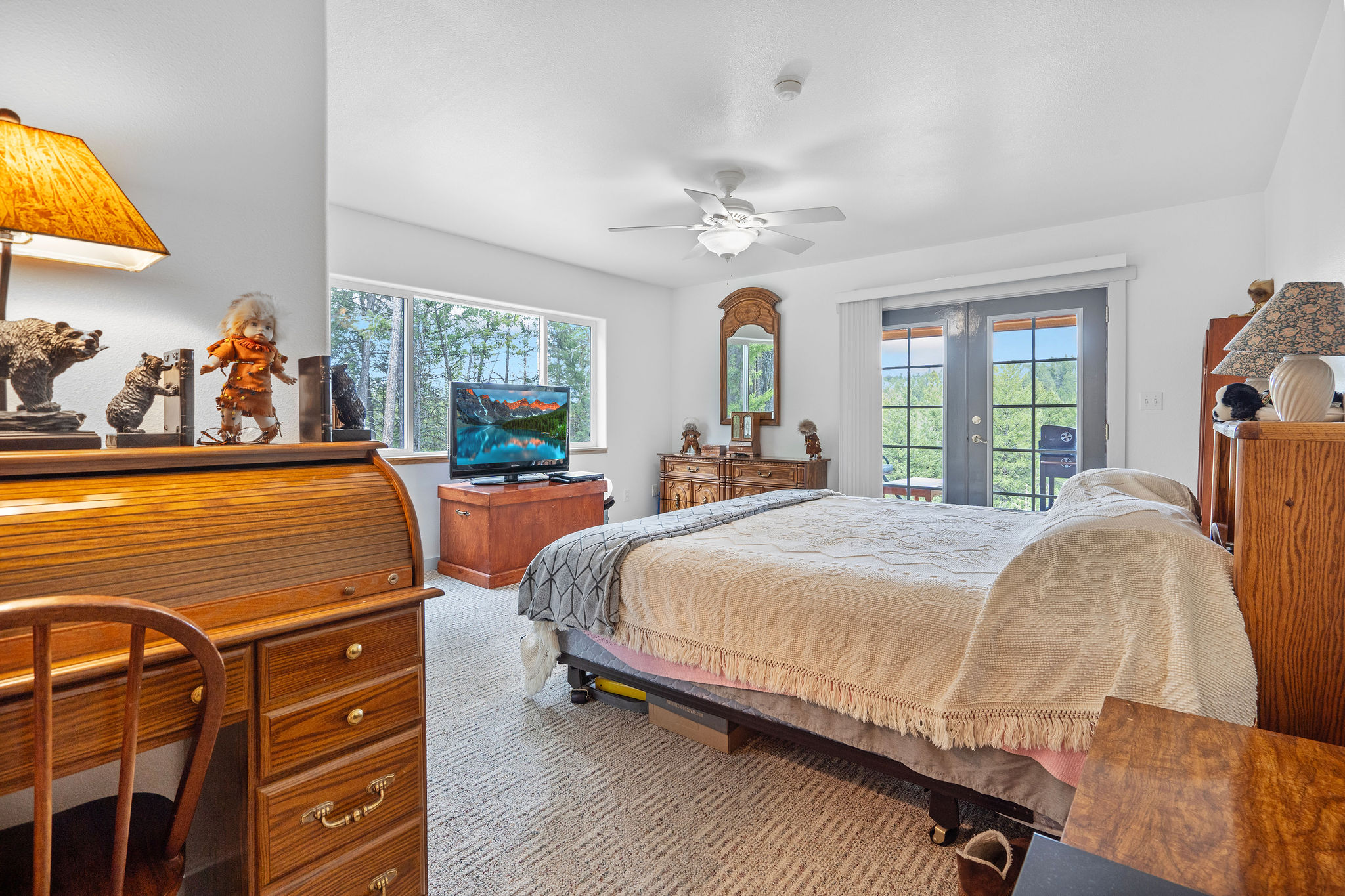 390 Crosscut Road