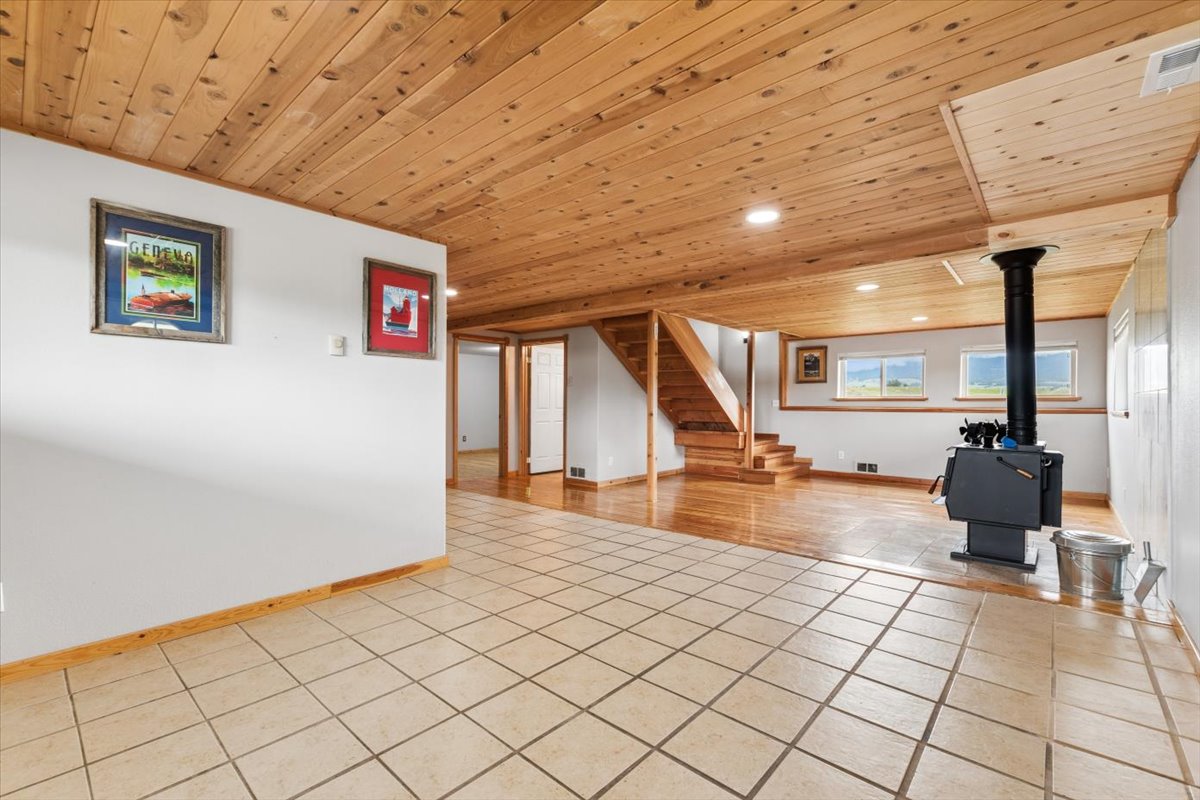 1245 Airport Road