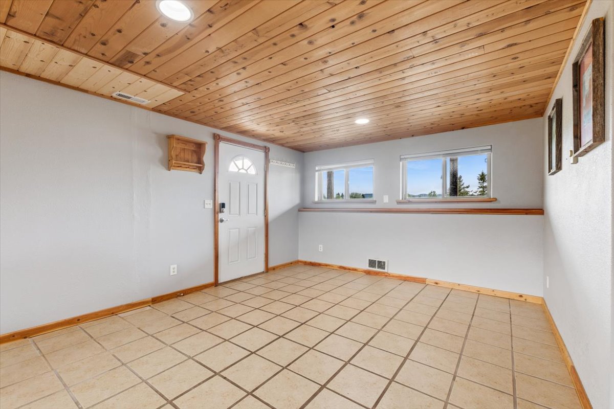 1245 Airport Road