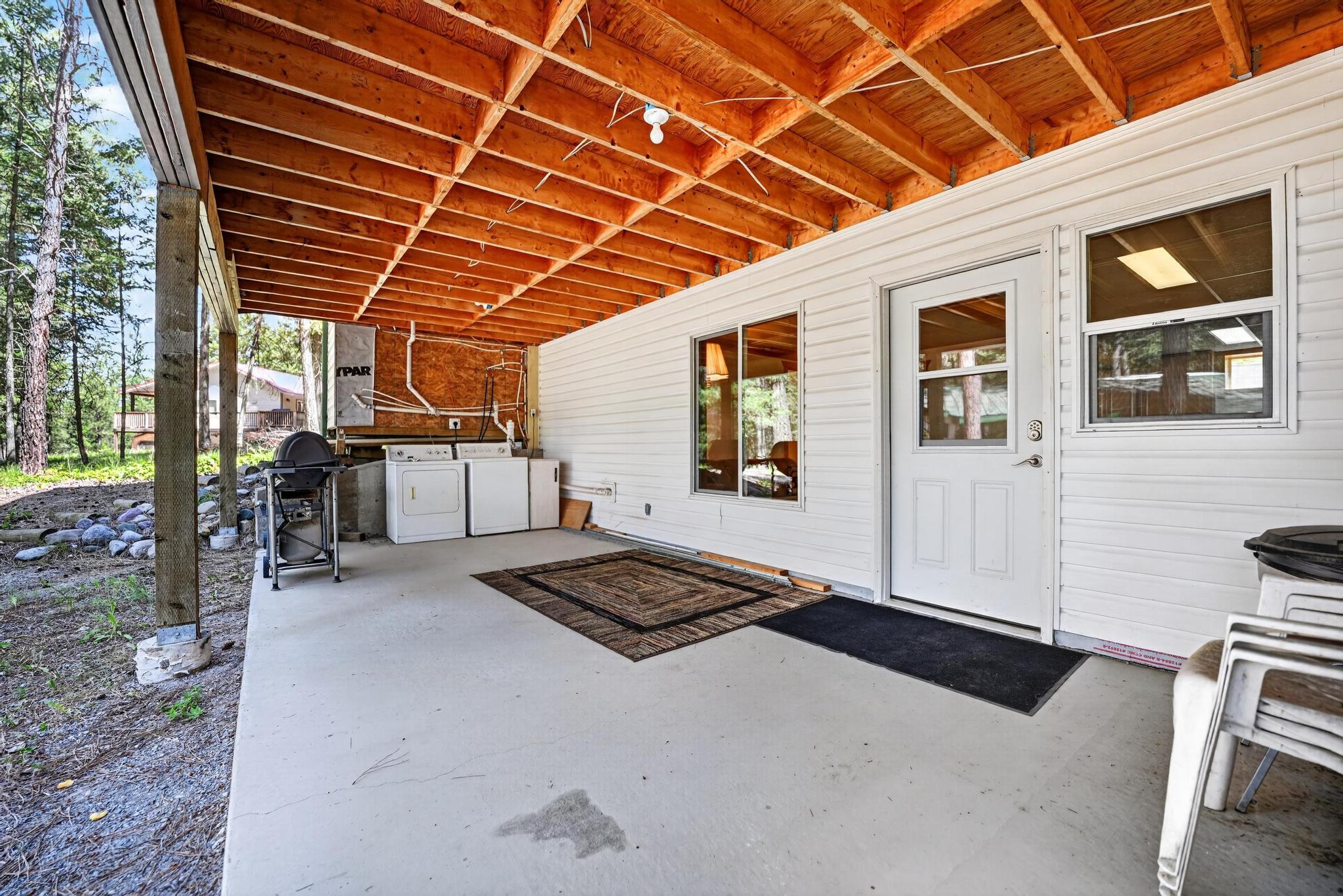 100 Pine Bay Drive