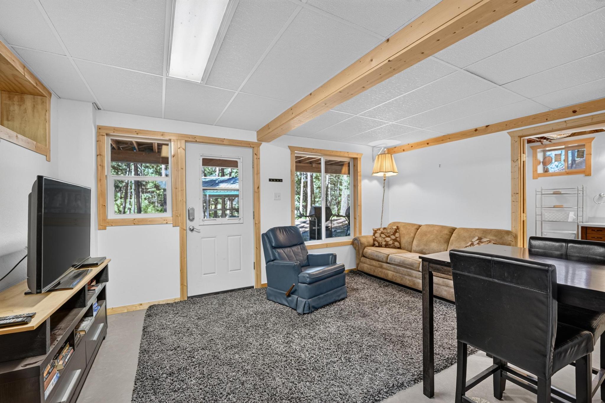 100 Pine Bay Drive