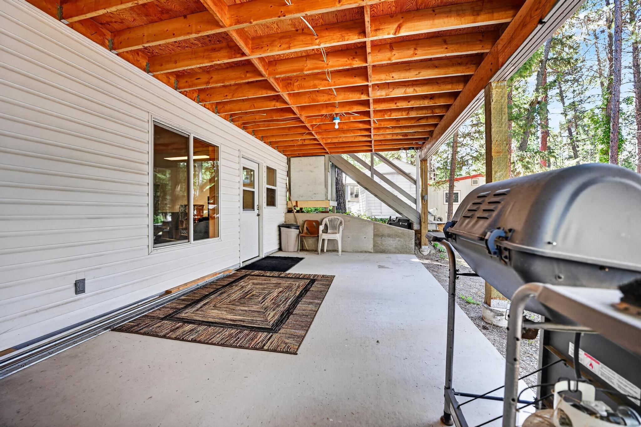 100 Pine Bay Drive