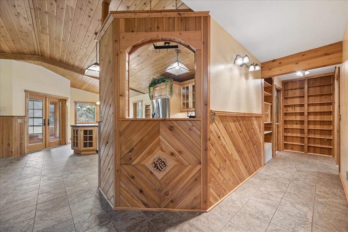 3906 Fortine Creek Road