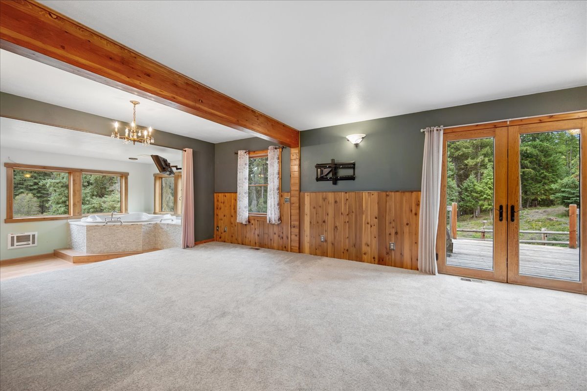 3906 Fortine Creek Road
