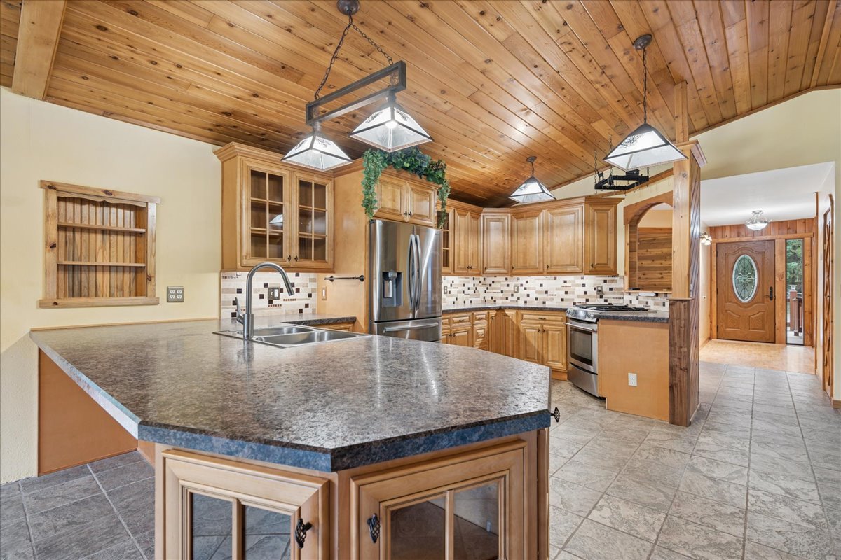 3906 Fortine Creek Road